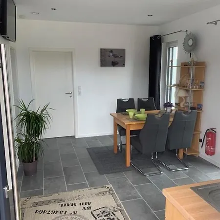 Sligter Waterstromen Apartment Krummhoern